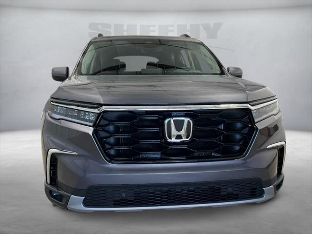 new 2025 Honda Pilot car, priced at $47,231