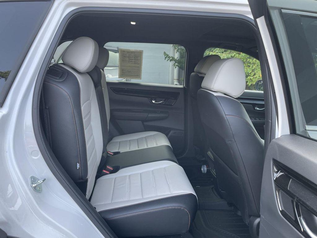 used 2024 Honda CR-V Hybrid car, priced at $37,163