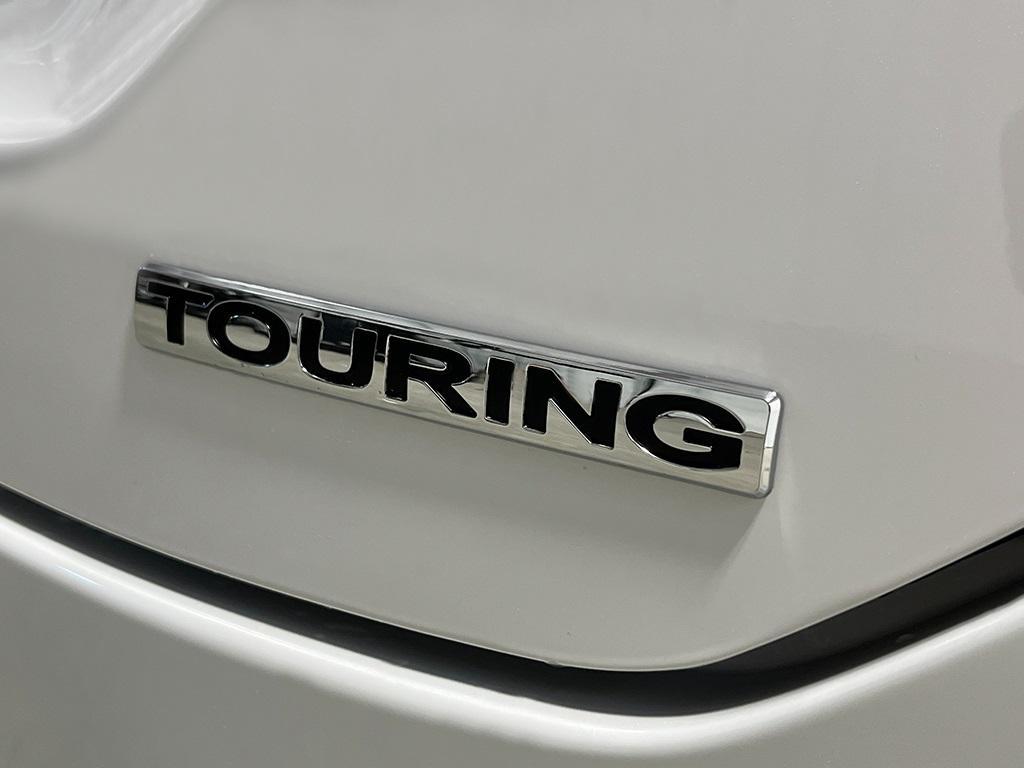 new 2025 Honda Pilot car, priced at $47,703