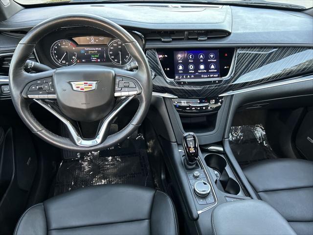 used 2024 Cadillac XT6 car, priced at $59,556