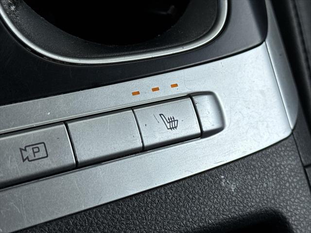 used 2022 Kia Carnival car