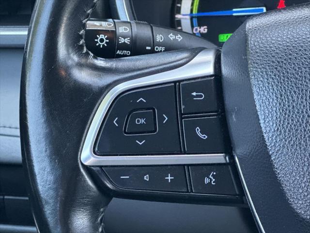 used 2021 Toyota Highlander Hybrid car, priced at $29,422