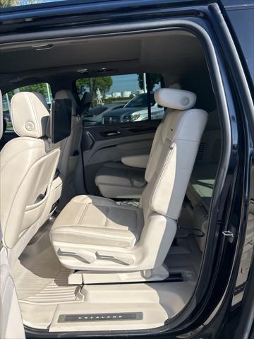 used 2023 Cadillac Escalade ESV car, priced at $82,224