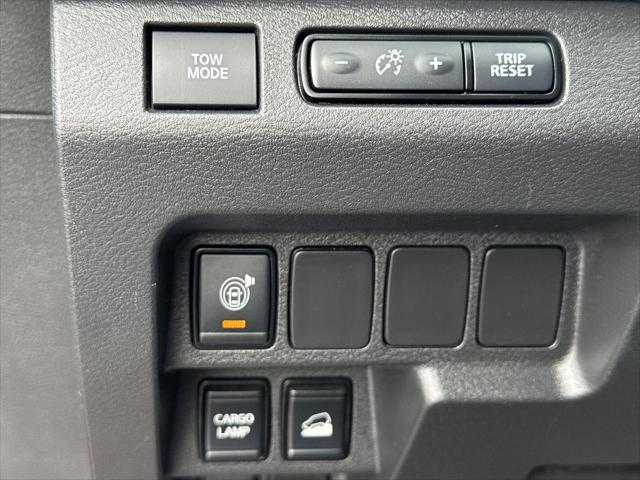 used 2022 Nissan Frontier car, priced at $25,995
