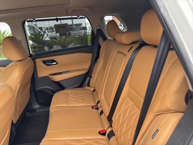 used 2023 Nissan Rogue car, priced at $27,955