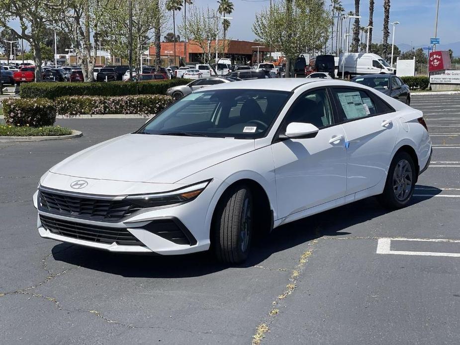 new 2024 Hyundai Elantra car, priced at $24,280