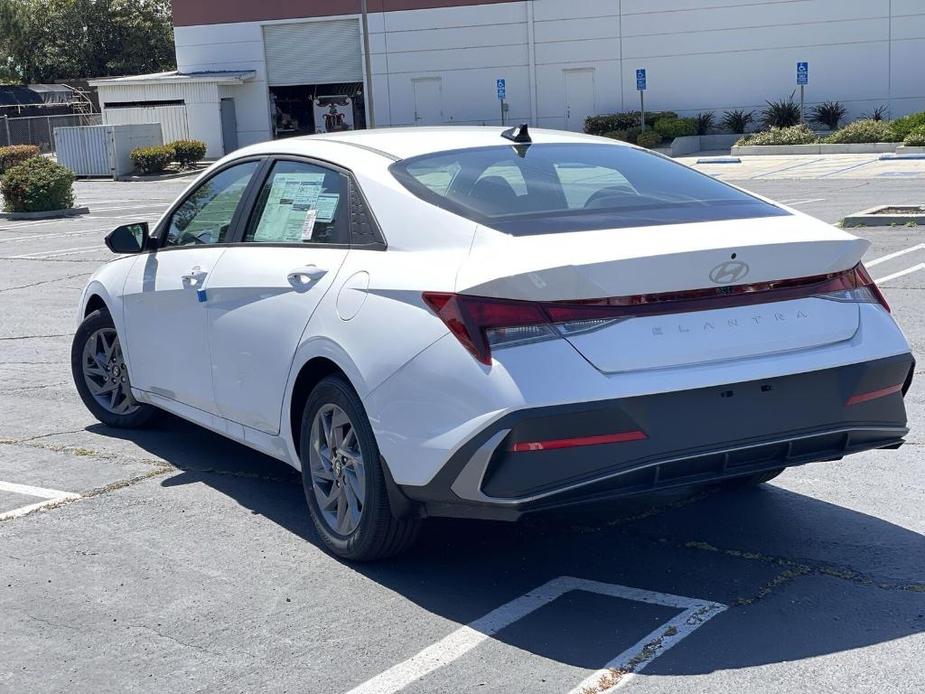 new 2024 Hyundai Elantra car, priced at $24,280