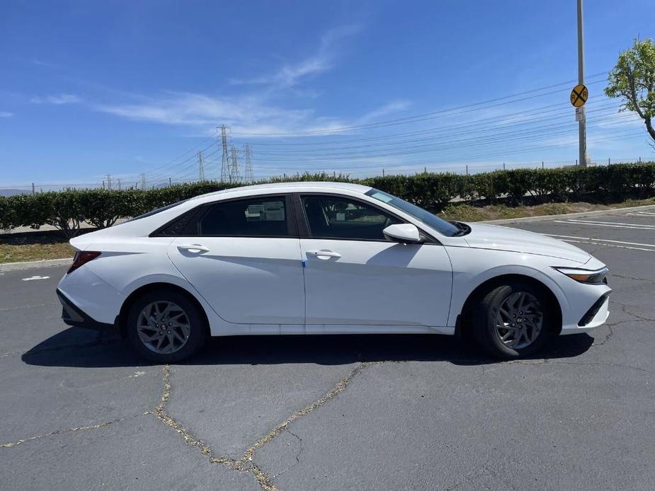 new 2024 Hyundai Elantra car, priced at $24,280