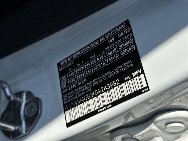 used 2022 Mercedes-Benz GLB 250 car, priced at $23,684