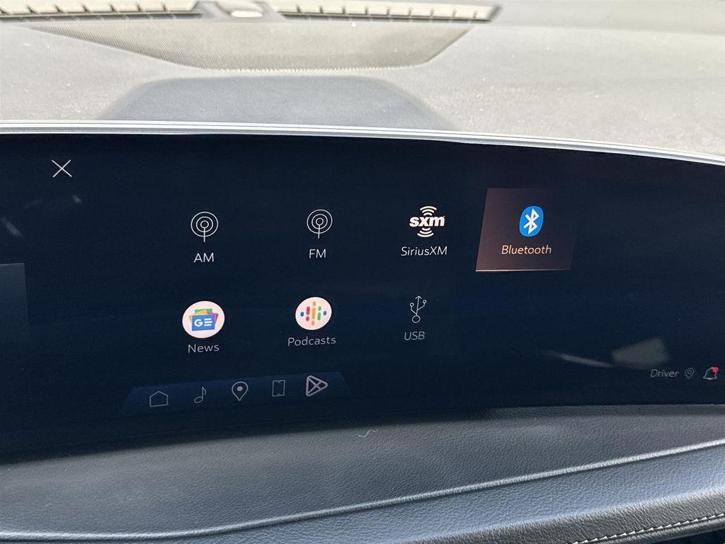 used 2024 Cadillac XT4 car, priced at $30,364