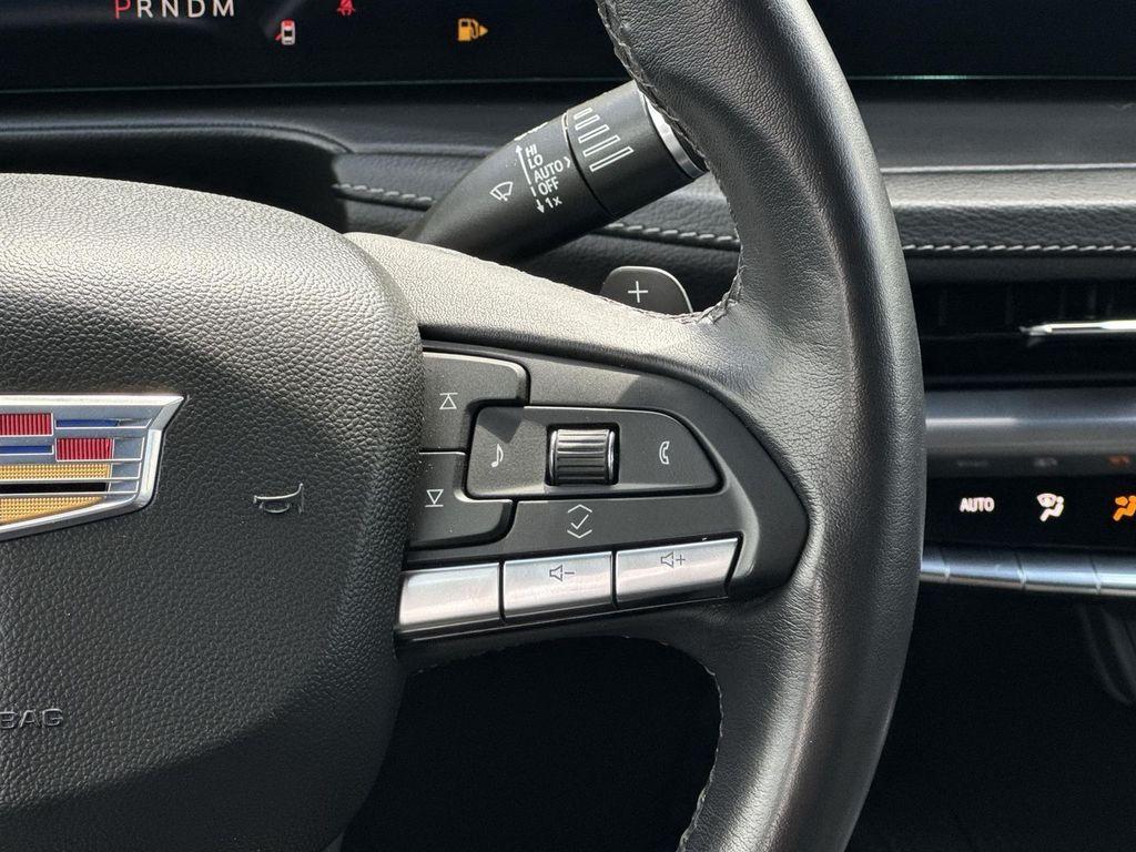 used 2024 Cadillac XT4 car, priced at $30,364