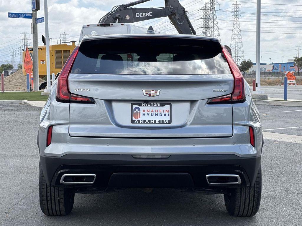 used 2024 Cadillac XT4 car, priced at $30,364