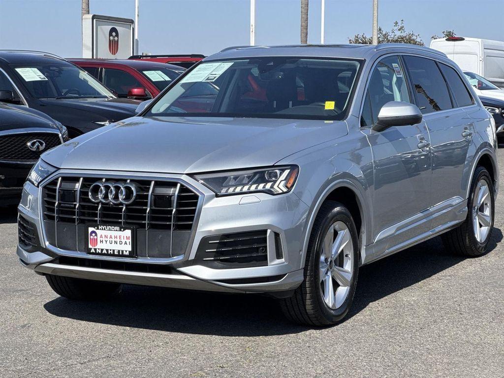 used 2024 Audi Q7 car, priced at $39,378