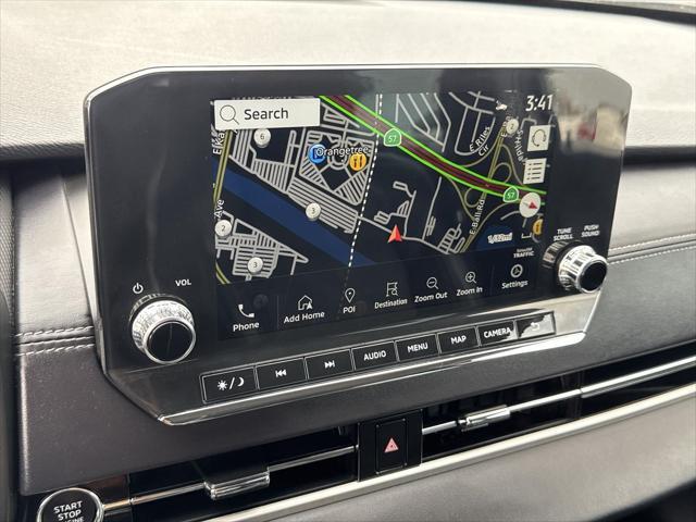used 2023 Mitsubishi Outlander car, priced at $23,368