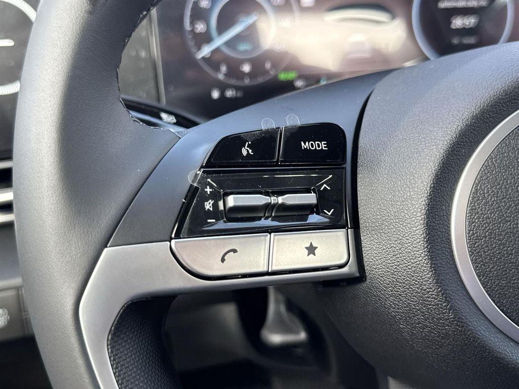 new 2025 Hyundai ELANTRA HEV car, priced at $28,572
