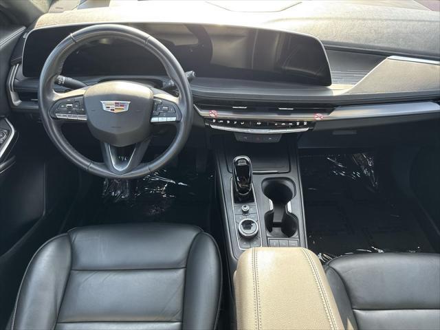 used 2024 Cadillac XT4 car, priced at $31,459