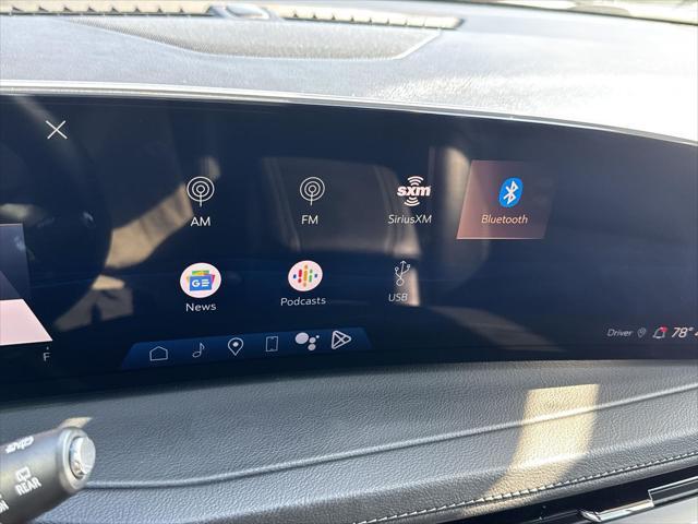 used 2024 Cadillac XT4 car, priced at $31,459