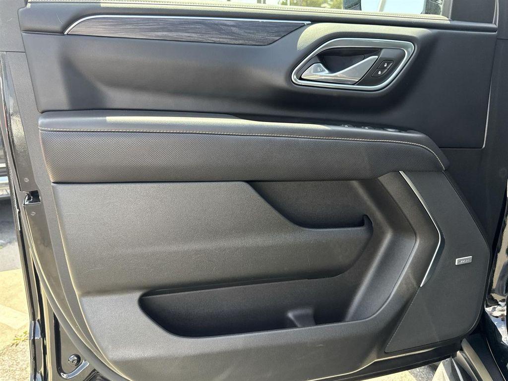 used 2023 GMC Yukon car, priced at $47,322