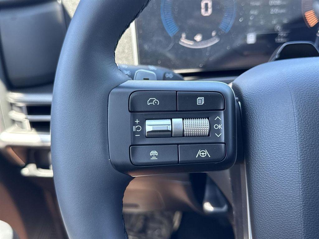new 2025 Hyundai Santa Fe car, priced at $39,026