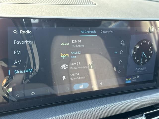 new 2025 Hyundai Sonata Hybrid car, priced at $29,495