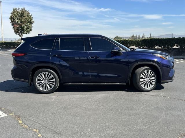 used 2020 Toyota Highlander car, priced at $33,990