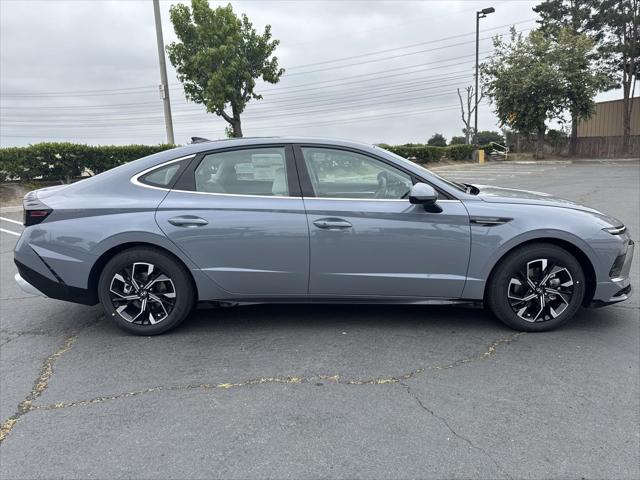 new 2025 Hyundai Sonata car, priced at $26,315