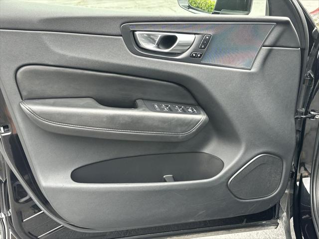 used 2023 Volvo XC60 car, priced at $32,957