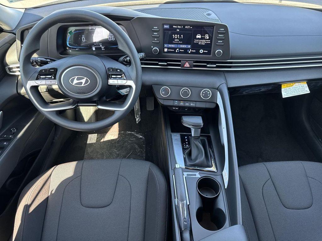 new 2025 Hyundai Elantra car, priced at $22,265