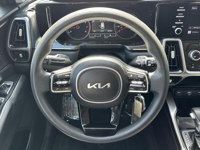 used 2023 Kia Sorento car, priced at $23,294