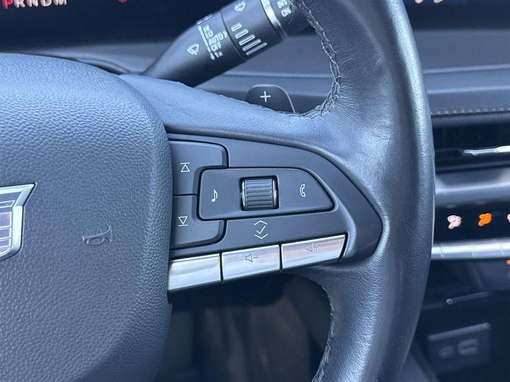 used 2024 Cadillac XT4 car, priced at $29,573