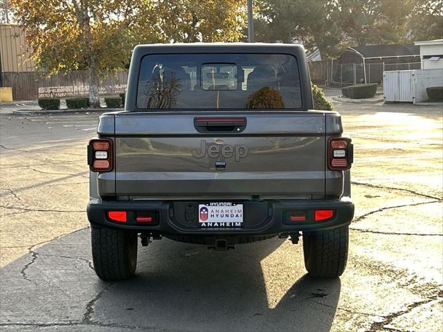 used 2022 Jeep Gladiator car, priced at $35,486