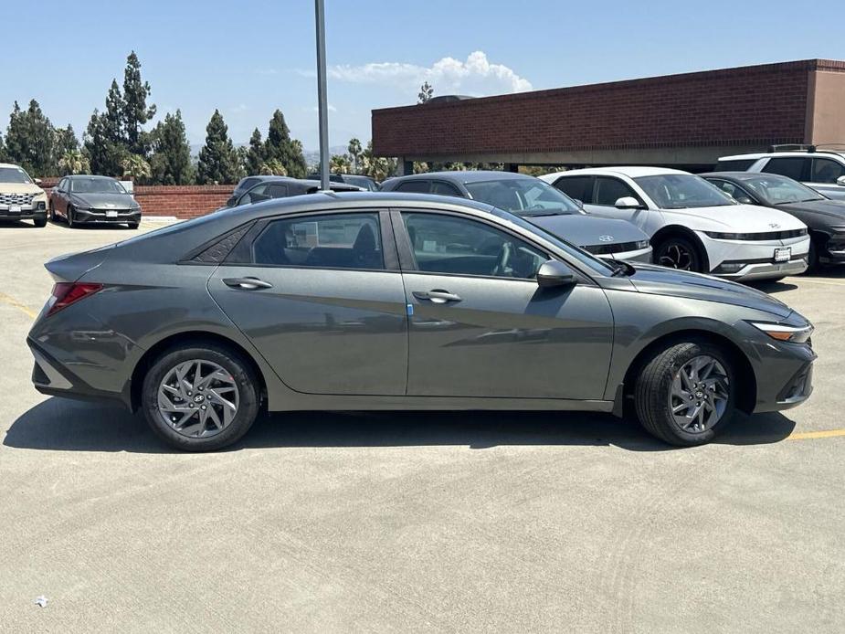 new 2024 Hyundai Elantra car, priced at $23,280