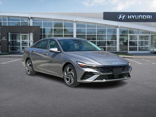 new 2025 Hyundai Elantra car, priced at $29,716