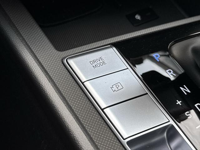 new 2025 Hyundai Elantra car, priced at $25,375