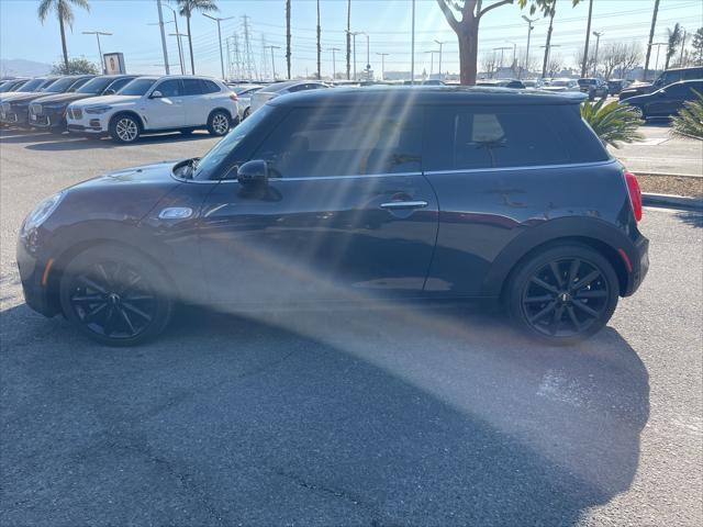 used 2018 MINI Hardtop car, priced at $14,808