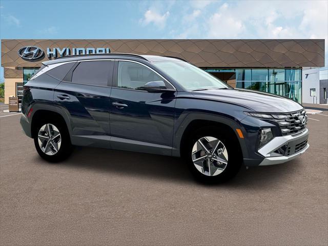 new 2025 Hyundai TUCSON Hybrid car, priced at $35,220