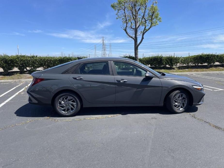 new 2024 Hyundai Elantra car, priced at $23,155