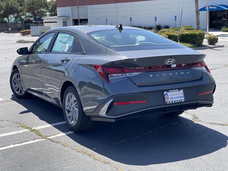 new 2024 Hyundai Elantra car, priced at $23,155