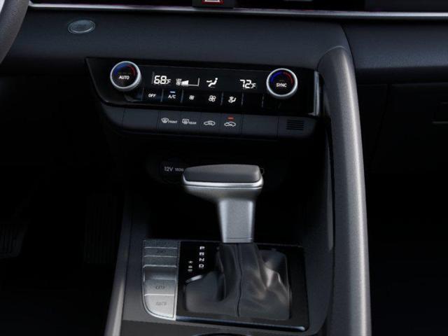 new 2025 Hyundai Elantra car, priced at $25,665