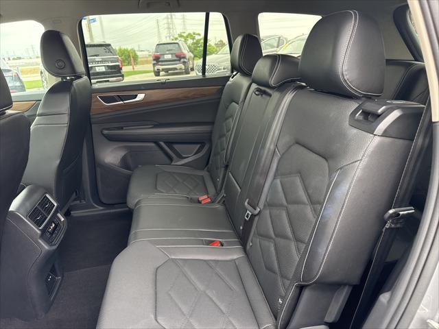 used 2025 Volkswagen Atlas car, priced at $40,019