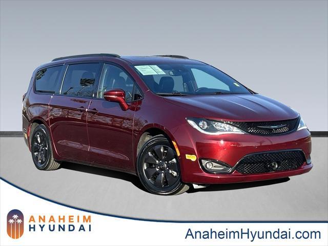 used 2020 Chrysler Pacifica Hybrid car, priced at $26,959