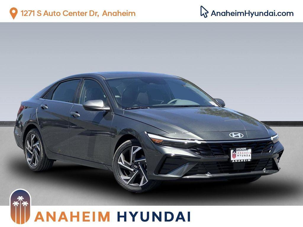 new 2025 Hyundai Elantra car, priced at $25,685