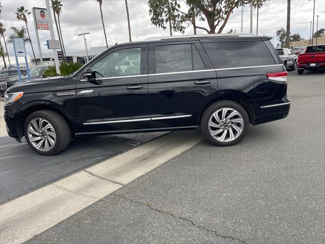 used 2022 Lincoln Navigator car, priced at $49,302