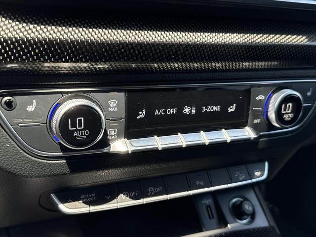 used 2022 Audi SQ5 car, priced at $30,221