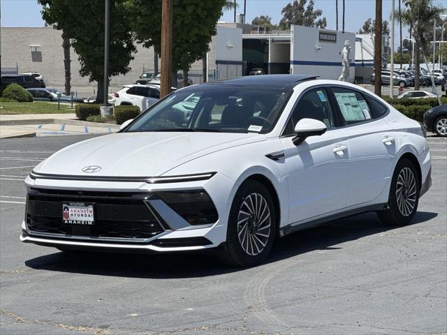 new 2025 Hyundai Sonata Hybrid car, priced at $36,648