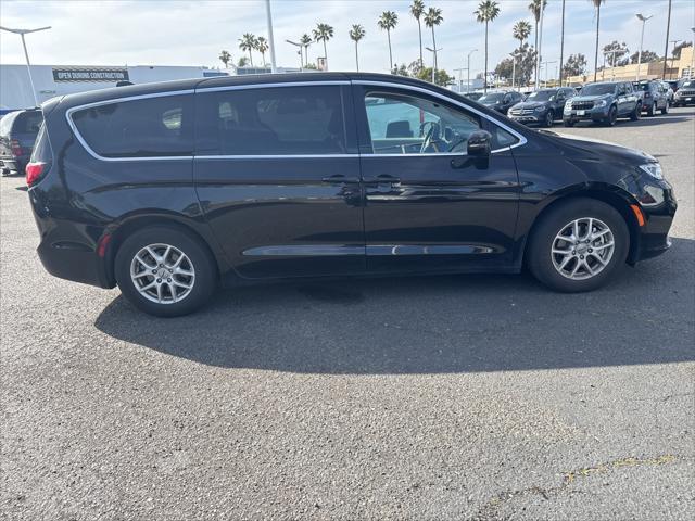 used 2024 Chrysler Pacifica car, priced at $30,215