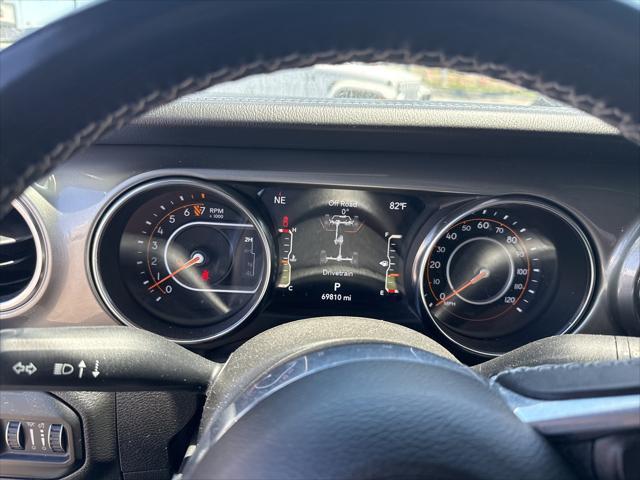 used 2022 Jeep Gladiator car, priced at $30,977