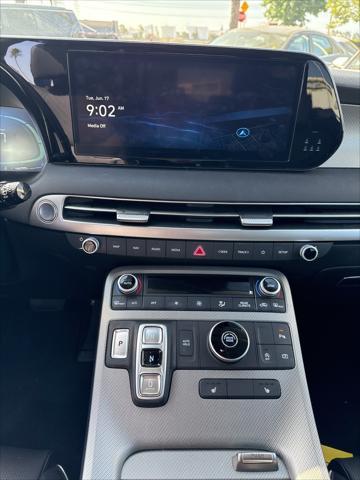 used 2024 Hyundai Palisade car, priced at $36,350