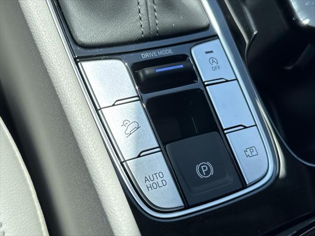 new 2025 Hyundai Tucson car, priced at $31,305