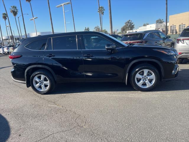 used 2022 Toyota Highlander car, priced at $28,193